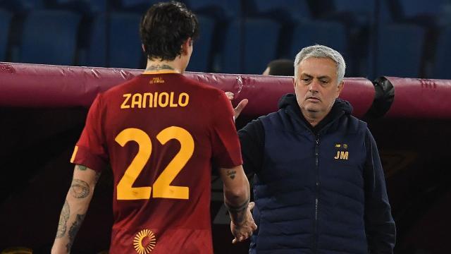 开云体育下载-穆帅：扎尼奥洛一直说想离队 但看样子他会留下