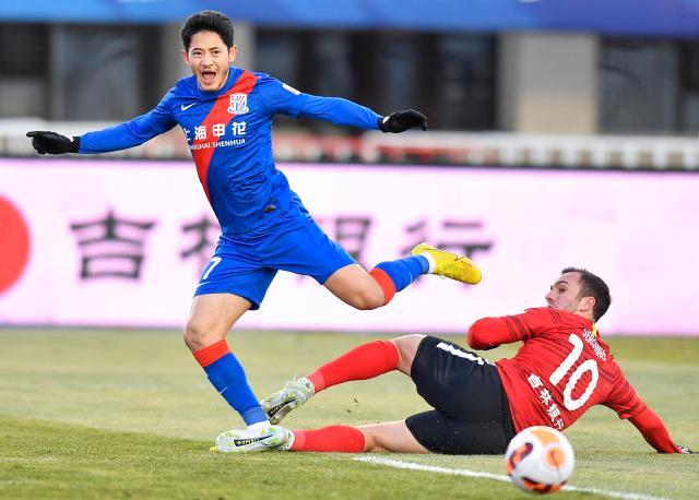 开云体育app-【2022中超总结之上海申花】逆风而上 更期盼未来