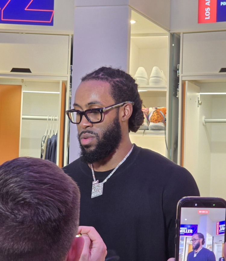 开云体育-以赛亚·杰克逊谈首次对阵步行者：我在那待了5年 彼此之间只有爱